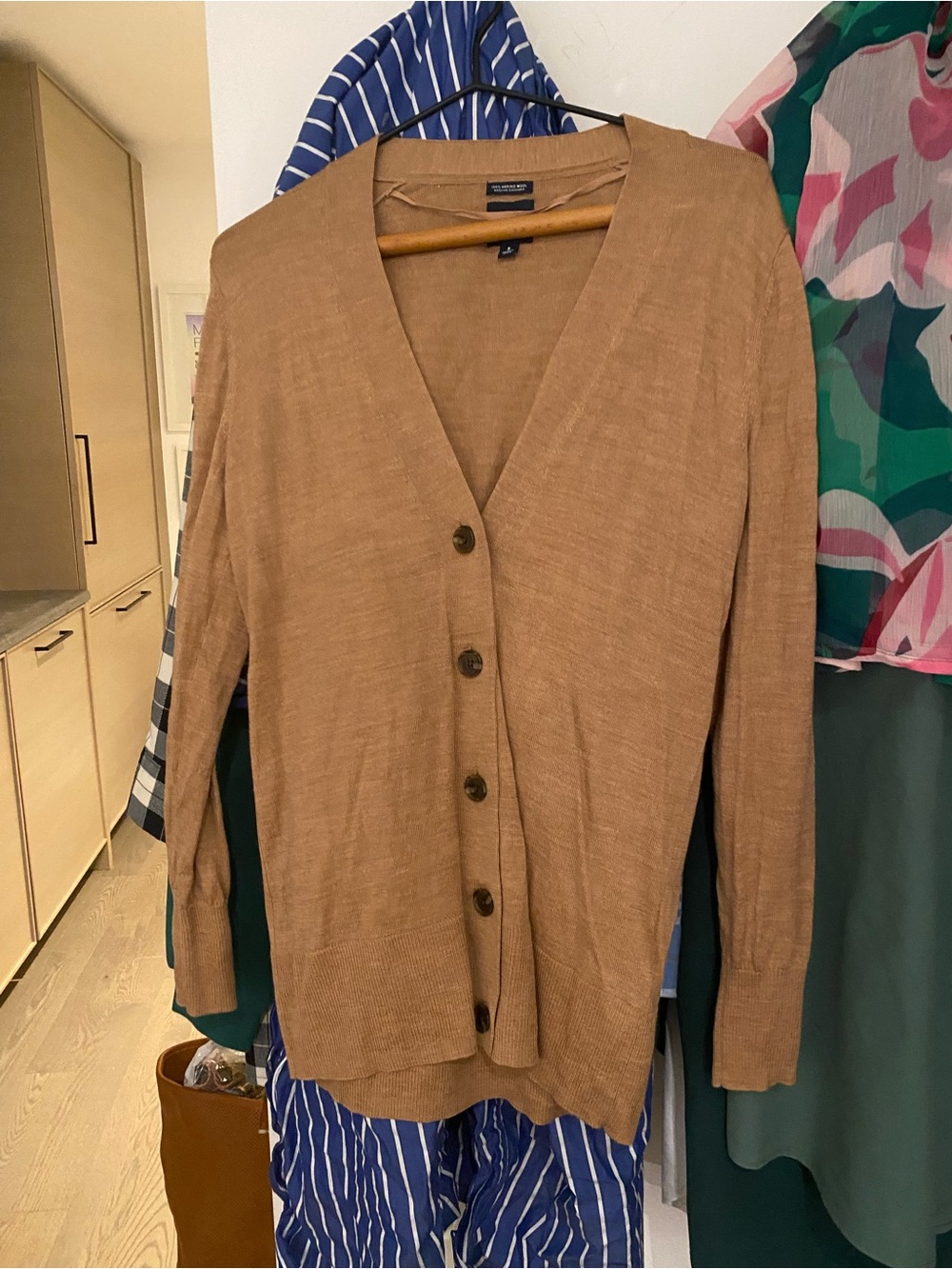 GAP Tan Button-Front V-Neck Cardigan - 100% Merino Wool